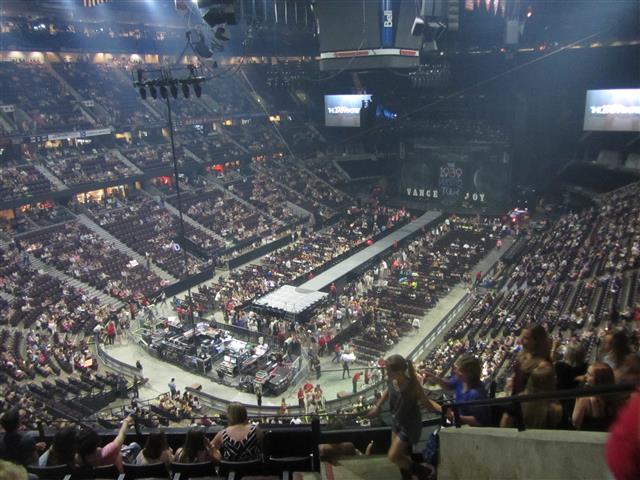taylorswift-ottawa1 (Small)