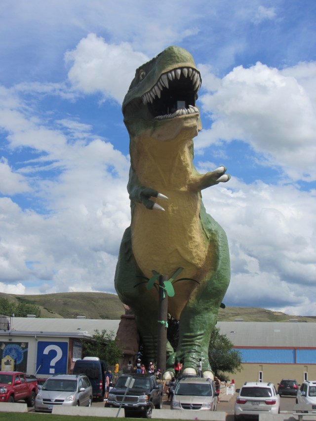 345_WorldsBiggestDinosaur